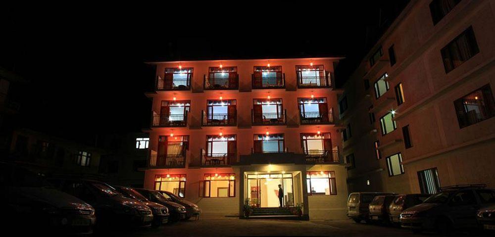 Chander Palace Manali  Exterior photo